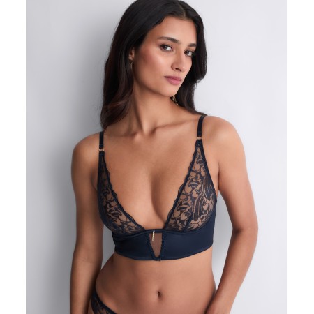 SATIN MEMORIES / TRIANGLE...